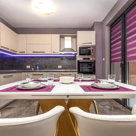 Stylish 1bd Flat With A Parking Spot By Flat Mаnager Plowdiw